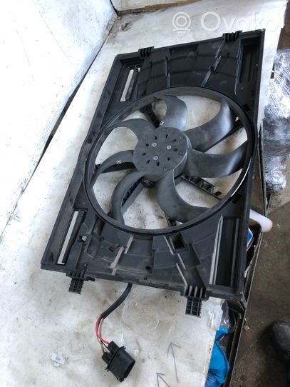 Volkswagen Touran III Kale ventilateur de radiateur refroidissement moteur 5q0121203dq