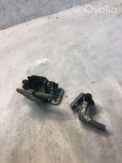 Audi Q7 4L Set di cerniere portiera anteriore 