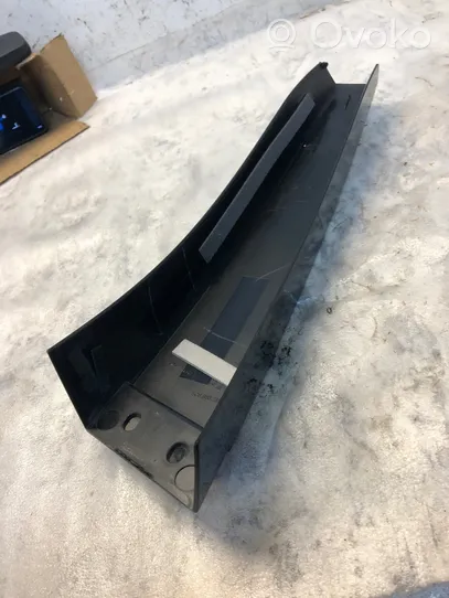 Volkswagen Jetta VI Rivestimento modanatura del vetro della portiera anteriore 5c6853289