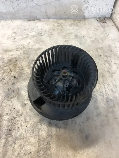 Volkswagen Jetta VI Ventola riscaldamento/ventilatore abitacolo 1K1819015C