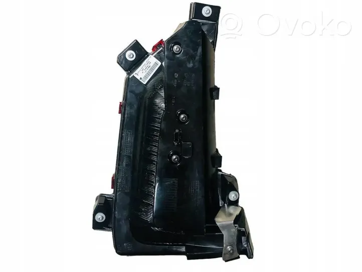 BMW i3 Lampa tylna 7389605