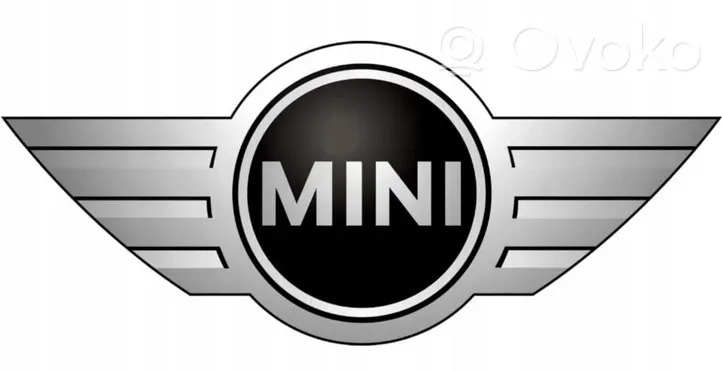 Mini One - Cooper F56 F55 Grille calandre supérieure de pare-chocs avant 7301563