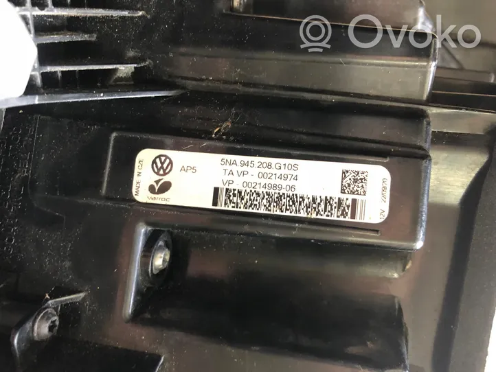 Volkswagen Tiguan Lampa tylna 5NA945208G