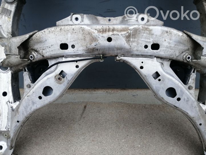 BMW 5 F10 F11 Sottotelaio anteriore 6778374