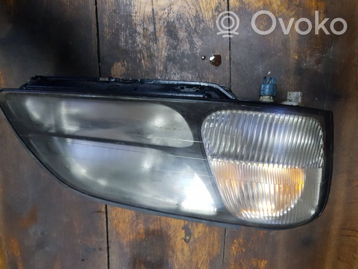 Subaru Outback Phare frontale 10020653