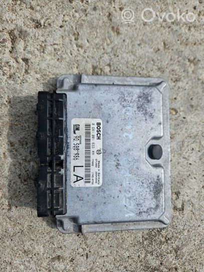 Opel Vectra B Dzinēja vadības bloks 0281001633