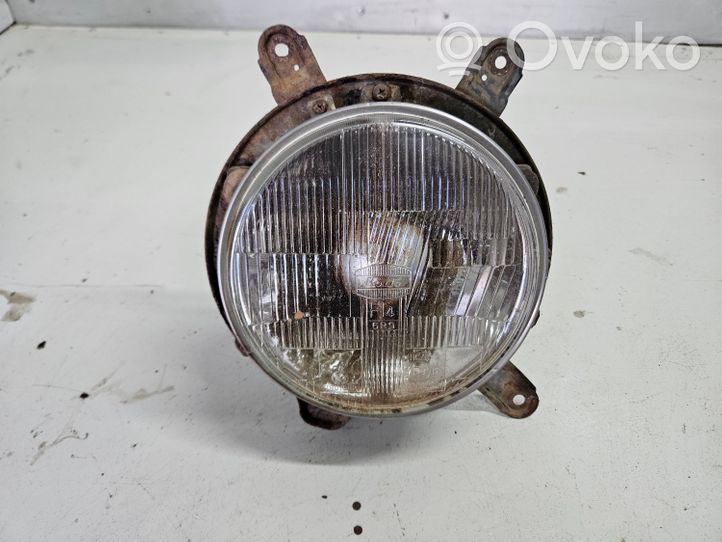 Nissan Patrol Y60 Phare frontale 3722137582