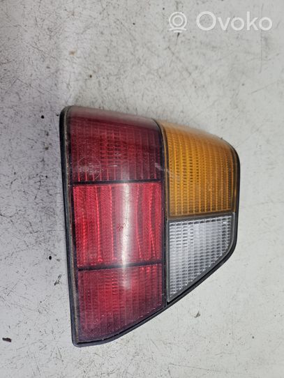 Volkswagen Golf II Lampa tylna 191945111A