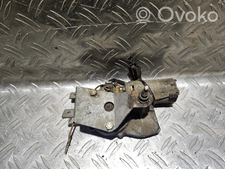 Opel Corsa A Rear window wiper motor 90320117