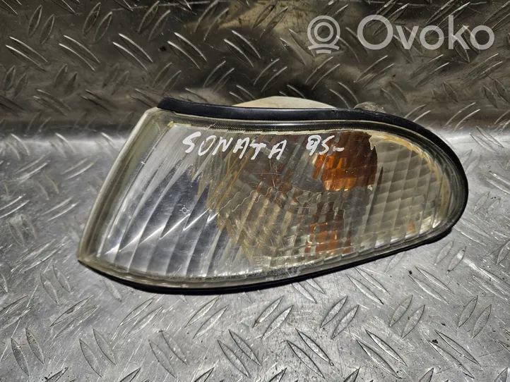 Hyundai Sonata Priekinis posūkio žibintas 92301340