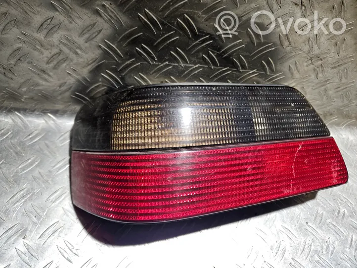 Peugeot 605 Lampa tylna 020200