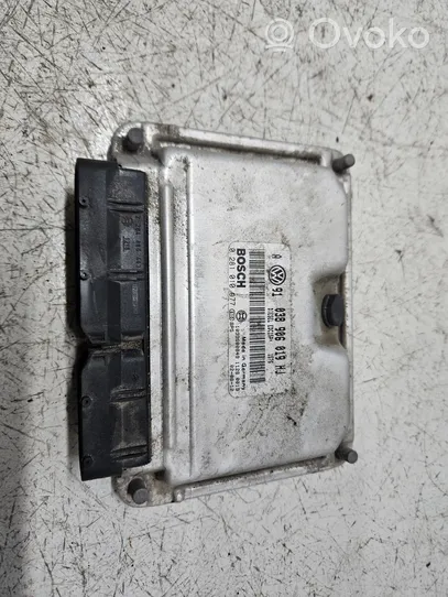 Volkswagen Golf IV Sterownik / Moduł ECU 038906019HJ