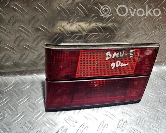 BMW 5 E34 Tailgate rear/tail lights 8769R23