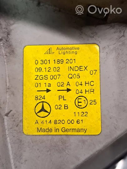 Mercedes-Benz Vaneo W414 Phare frontale A4148200061