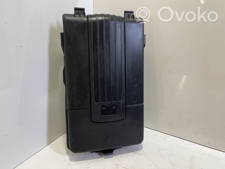 Volkswagen Golf Plus Coperchio/tappo della scatola vassoio della batteria 1K0915443