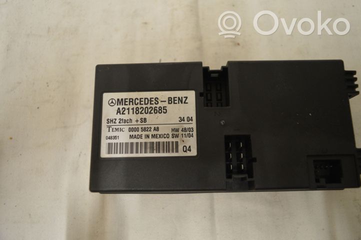 Mercedes-Benz E W211 Module de commande de siège A2118202685