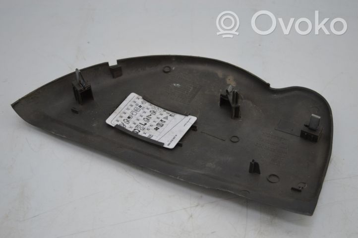 Volkswagen PASSAT B5 Moldura del extremo lateral de panel 3B0858035