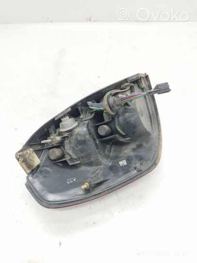 Subaru Legacy Lampa tylna 4836A