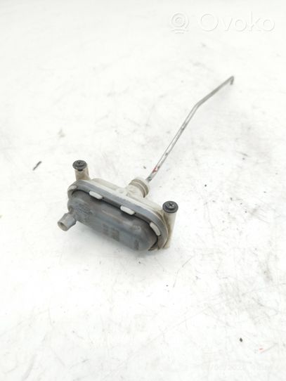 Volkswagen PASSAT B4 Stellmotor Zentralverriegelung 3a5862159a