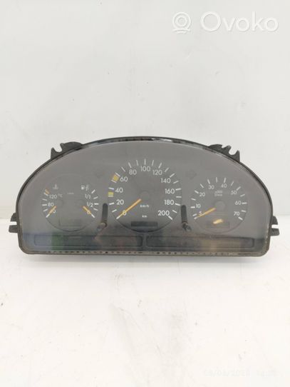 Mercedes-Benz ML W163 Compteur de vitesse tableau de bord A1635400047