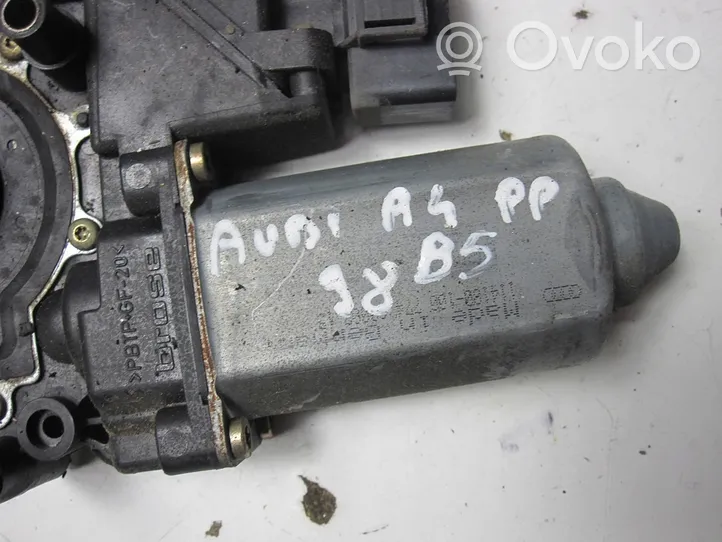 Audi A4 S4 B5 8D Motorino alzacristalli della portiera anteriore 113846113