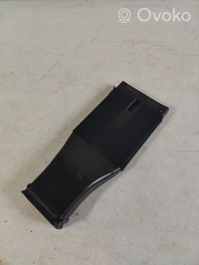 Audi A8 S8 D3 4E Cabin air duct channel 4E0819821