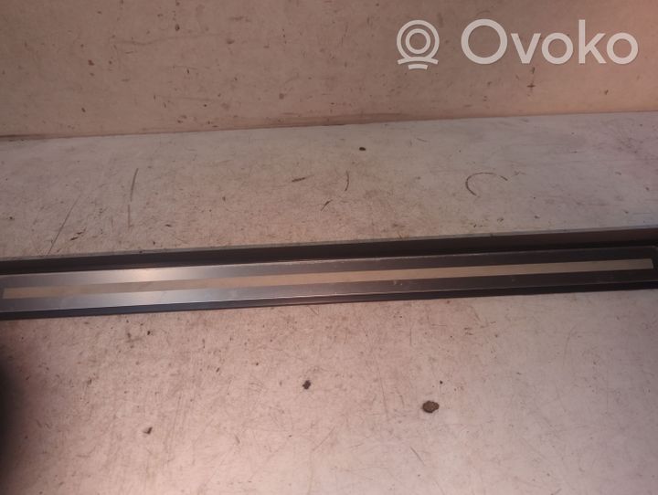 Audi A8 S8 D3 4E Garniture, jupe latérale/bas de caisse avant 4E0853985