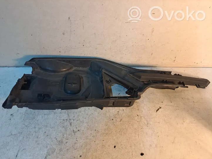 BMW 5 E60 E61 Einzelteil Verkleidung Innenraumfilter 6921601