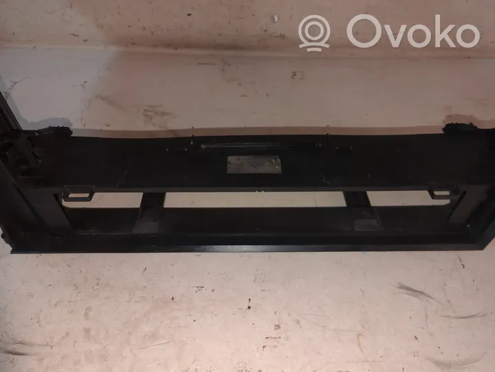 BMW 5 E60 E61 Pannello di supporto del radiatore 7787830