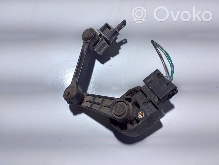 Volkswagen Touareg I Air suspension front height level sensor 7L0616213B