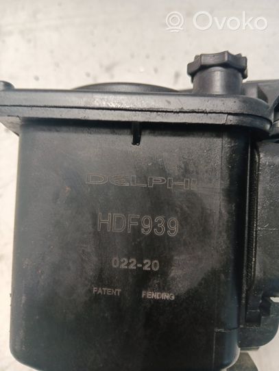 Citroen C4 I Boîtier de filtre à carburant HDF939