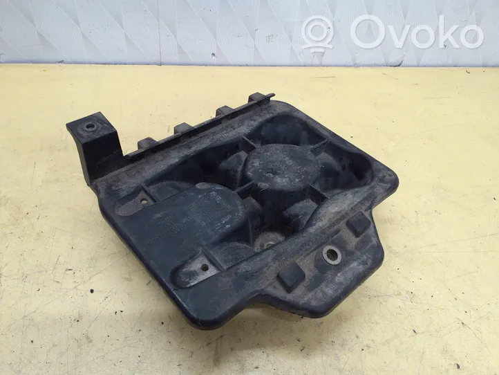 Audi A3 S3 8L Vassoio batteria 1J0804373E