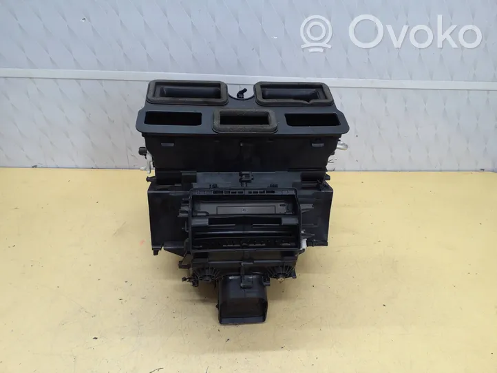 Audi A6 S6 C6 4F Salono oro mazgo komplektas 4F0858431A