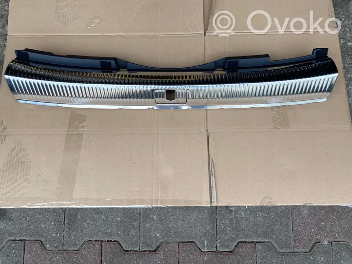 Audi A4 S4 B9 8W Rivestimento di protezione sottoporta del bagagliaio/baule 8W9864513