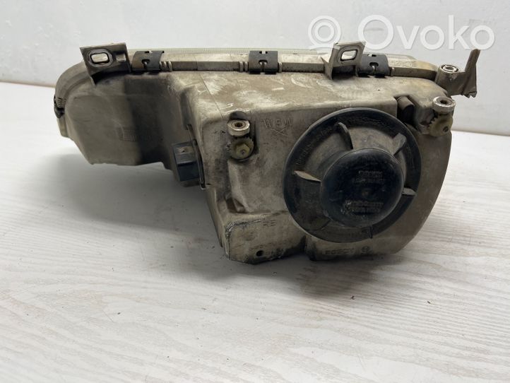 Volkswagen Sharan Lampa przednia 235255