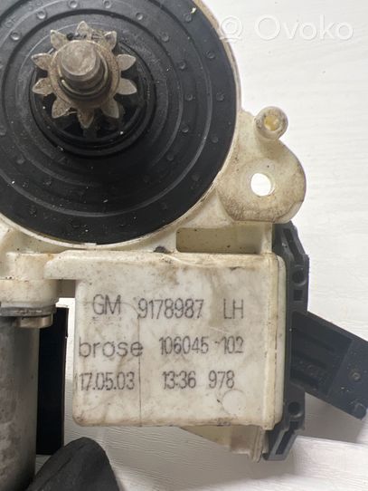 Opel Signum Varikliukas priekinio langų pakėlėjo 9178987