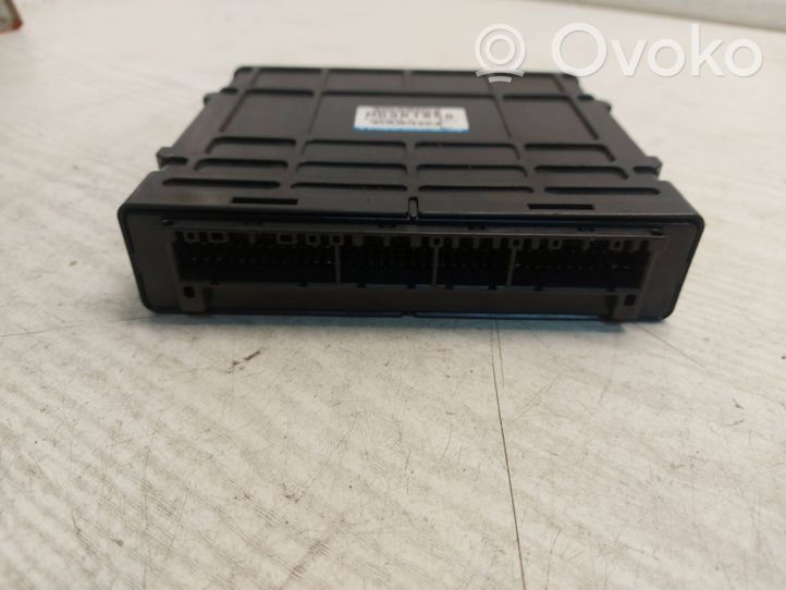 Mitsubishi Carisma Sterownik / Moduł ECU E2T68483H