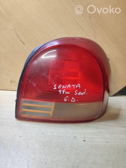 Hyundai Sonata Rear/tail lights 