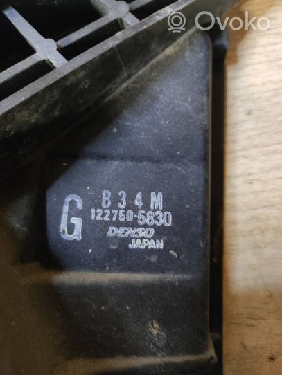 Mazda Demio Jäähdyttimen jäähdytinpuhaltimen suojus 1227505830