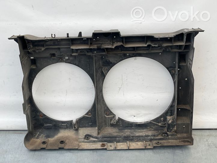 Citroen C8 Radiatorių panelė (televizorius) 84092080