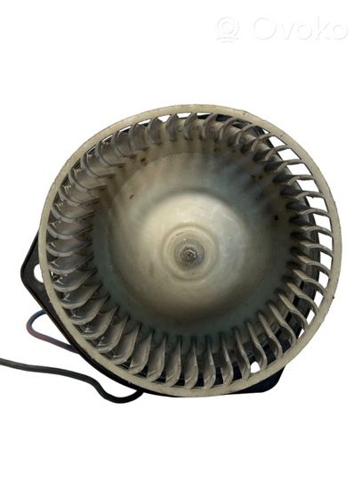 Mitsubishi L200 Mazā radiatora ventilators 162500231