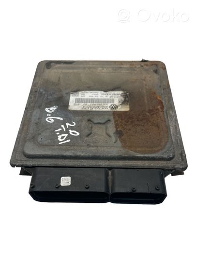 Volkswagen PASSAT B6 Sterownik / Moduł ECU 03G906018CE