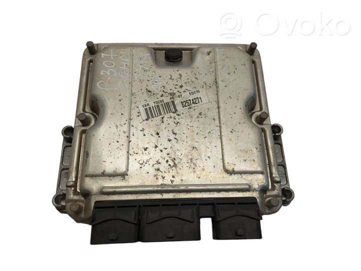 Peugeot 307 Sterownik / Moduł ECU 0281011081