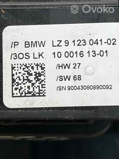 BMW 3 E90 E91 Manetka / Przełącznik kierunkowskazów wycieraczek 9123041