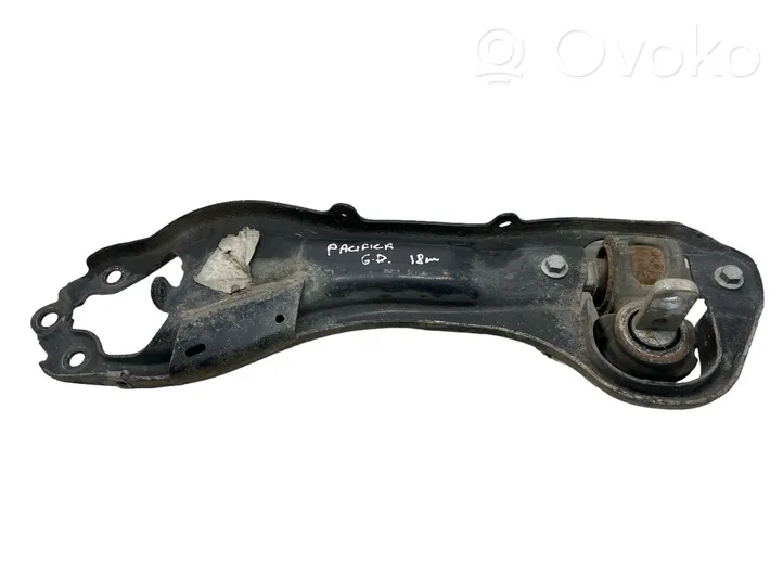 Chrysler Pacifica Rear upper control arm/wishbone 