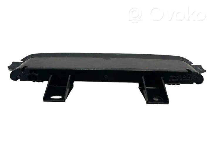 Volvo V50 Luce d’arresto centrale/supplementare 8620290