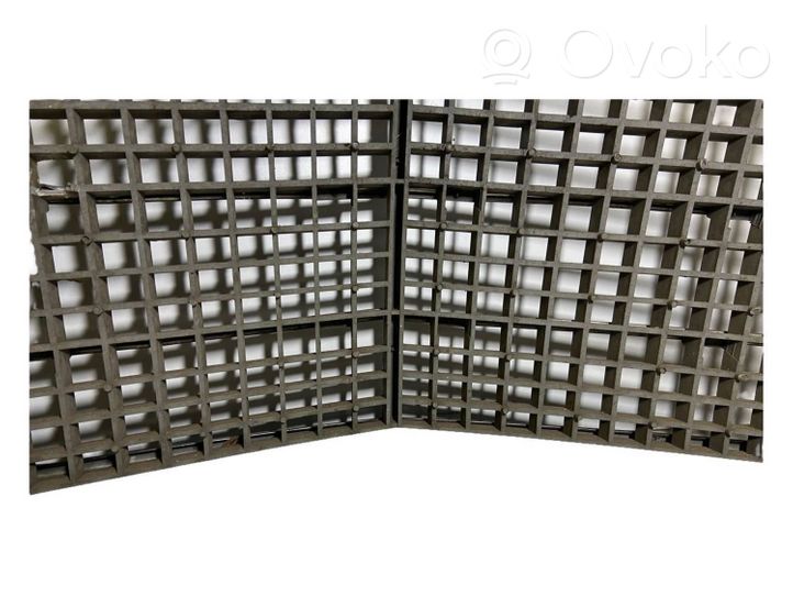 Mercedes-Benz COMPAKT W115 Grille de calandre avant 1158882285