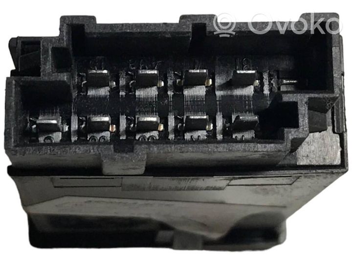 Volvo 850 Interrupteur feux de détresse 657900