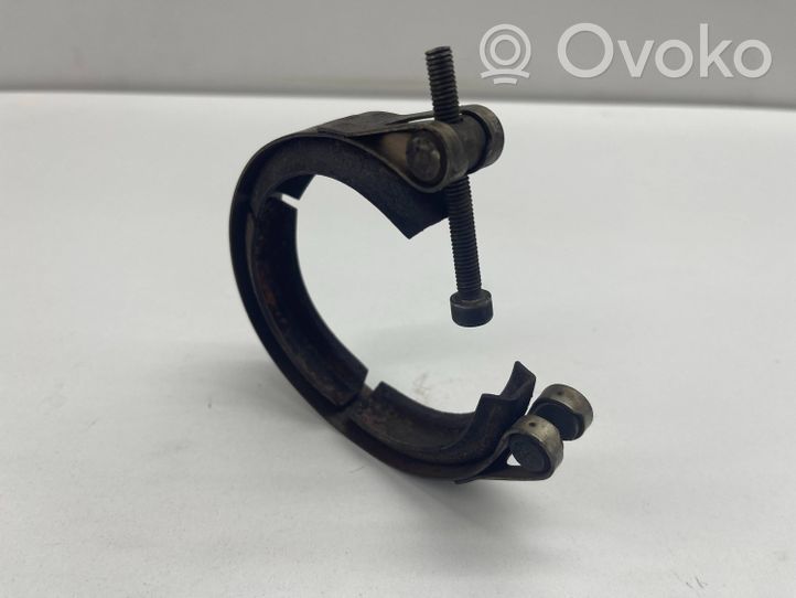 Audi A6 S6 C6 4F Muffler pipe connector clamp 1K0253725