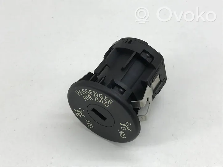 BMW 3 E92 E93 Passenger airbag on/off switch 9196886